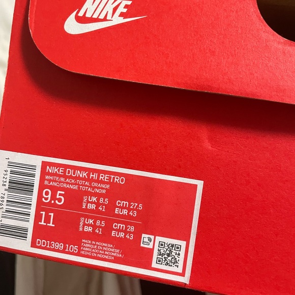 COPY - Nike dunk high retro 9.5 black and white - Picture 3 of 5